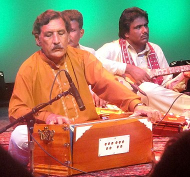 7-22 abida harmonium guy