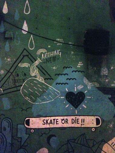 And then a stroll through the burg, on our way to meet one of Andy's swimmer friends at a brand-new bar called Knightsland, where we had a drink before heading back to Astoria through a ridiculous Saturday-night traffic jam