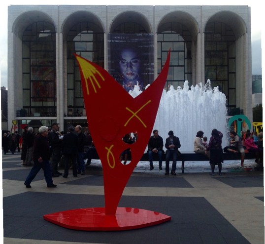 11-2 aaron curry sculpture with opera house