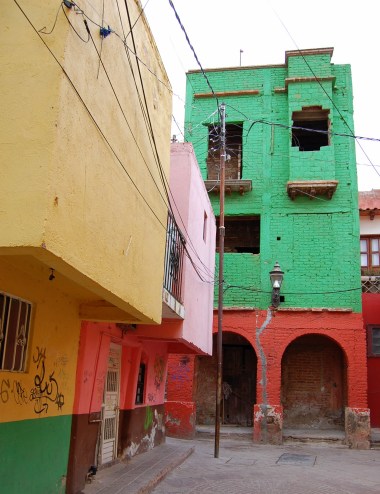 2-3 colorful cruddy crumble