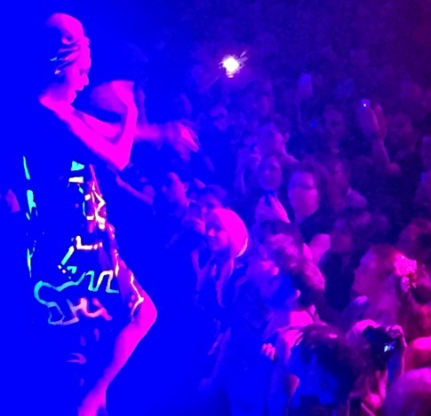 Now mind you, I've never watched "RuPaul's Drag Race," ever. I wouldn't know Alyssa Edwards from Alicia Keys. But I dug Raja's Keith Haring smock (and her rendition of "Deeper Love").