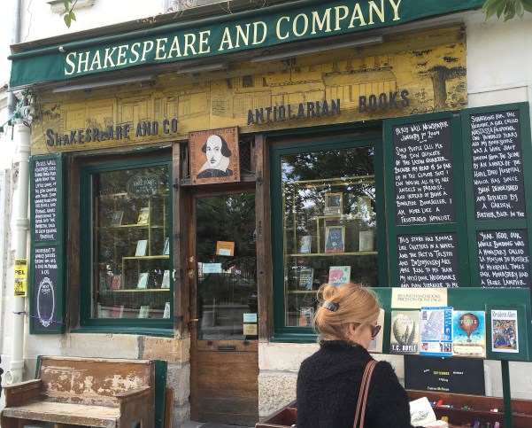 9-19 outside shakespeare