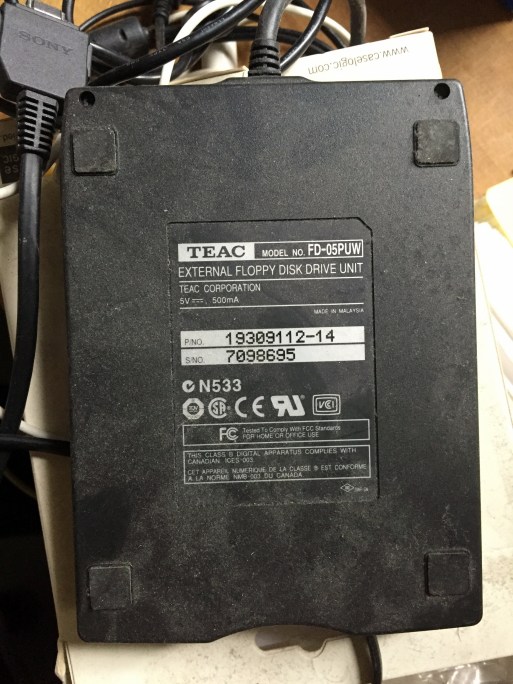 9-29-floppy-disk-drive