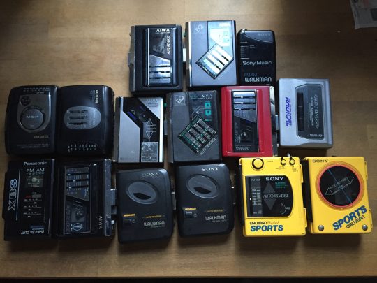 9-4-15-dead-walkmans